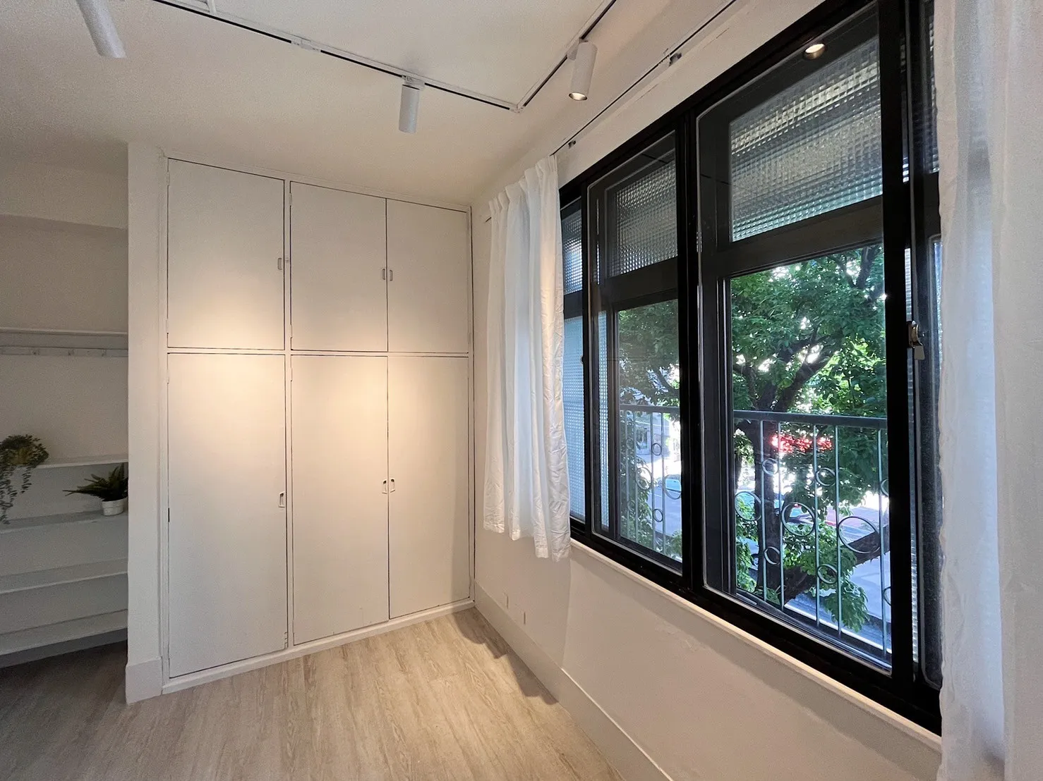 金山南路 · interior