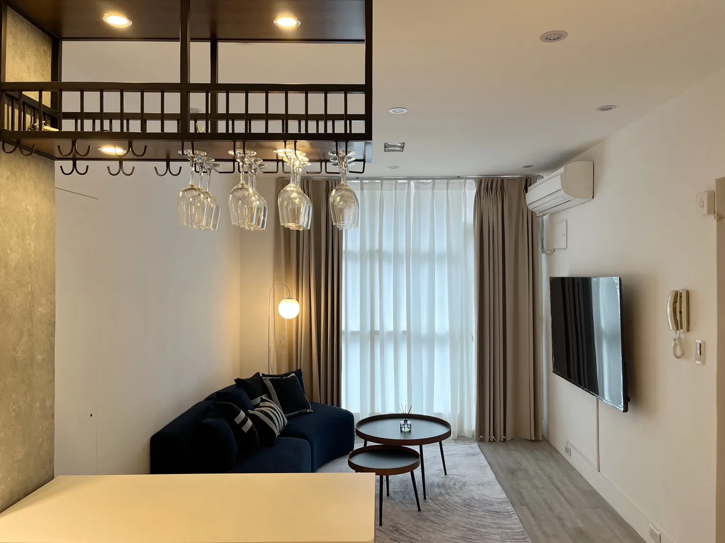 錦州街 · interior